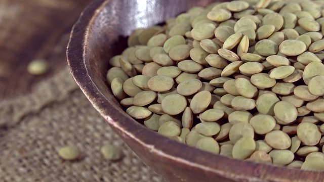 Heap of Lentils (seamless loopable)