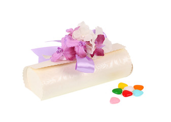 Favor with tulle and satin.