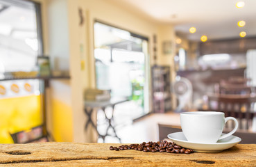 Coffee shop blur background with bokeh