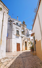 Alleyway. Laterza. Puglia. Italy.