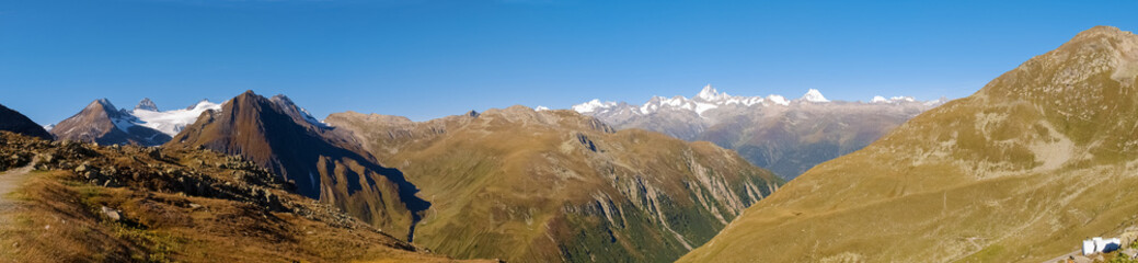 Fototapeta na wymiar Swiss Alps, View from Nufenen pass