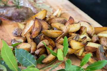 Patate arrosto in primo piano