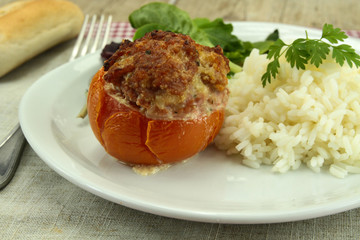 tomate farcie et riz