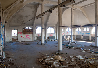 Einblicke in eine vergessene Fabrik