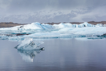 Obraz premium Icebergs in Jokulsarlon Glacier Lagoon, Iceland