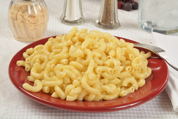 Buttered macaroni noodles