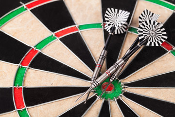 darts