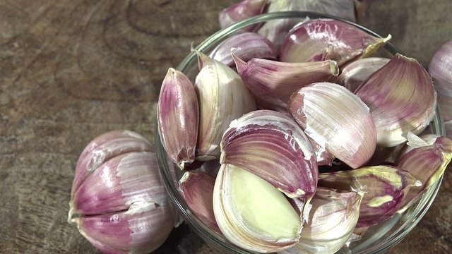Fresh Garlic (seamless loopable)