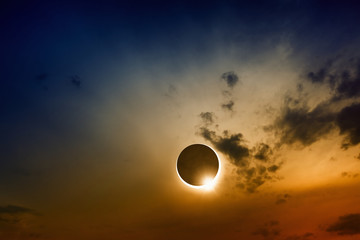 Obraz premium Full sun eclipse
