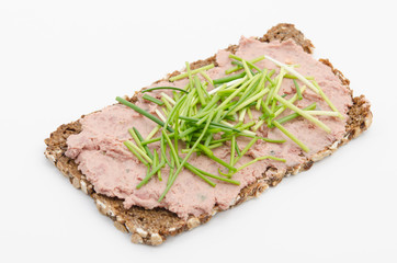Leberwurstbrot mit Schnittlauch