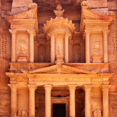 Treasury in Petra - obrazy, fototapety, plakaty