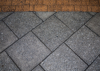 Abstract Pavement
