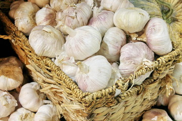 close up garlic in basket