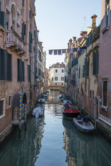 Obraz na płótnie Canvas A beautiful canal in Venice