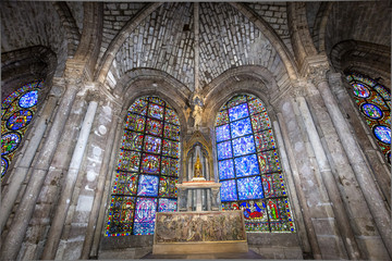 Obraz premium interiors and details of basilica of saint-denis, France