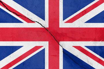 Fototapeta premium Riss durch das Vereinigte Königreich (United Kingdom splitted)