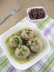 Königsberger Klopse in Kapernsoße mit Reis