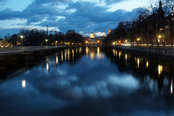 Obraz premium Die Isar am Abend