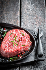 Roasting beef with herbs