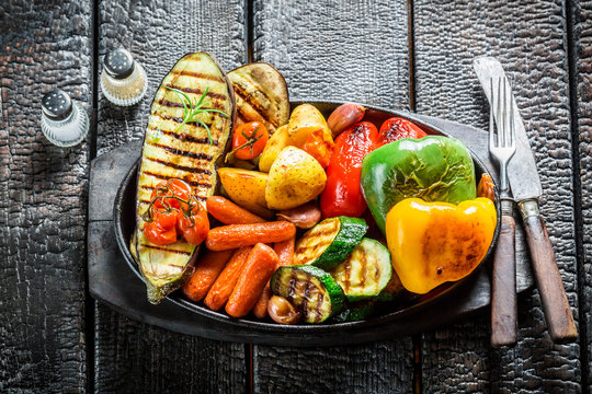 Grilled healthy vegetables on barbecue dish