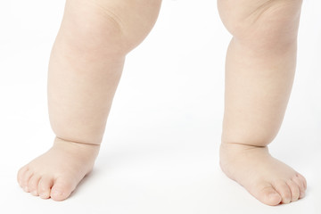 赤ちゃんの足