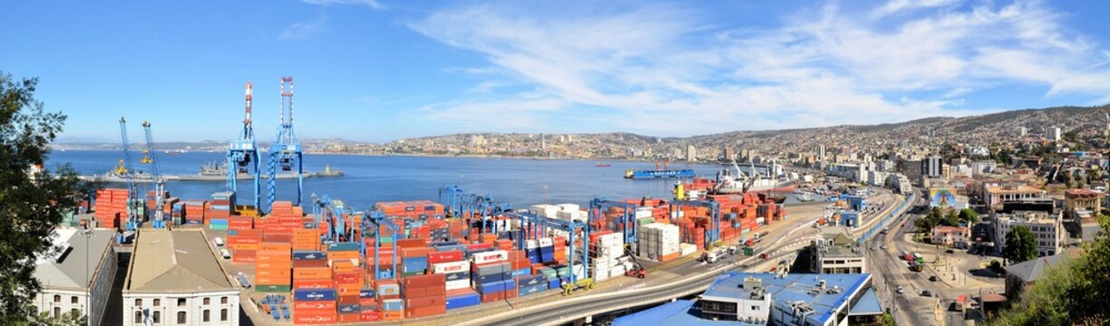 Panoramic view on Valparaiso Harbor, Chile