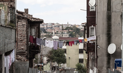 Fototapeta na wymiar poor district Fatih in Istanbul, Turkey