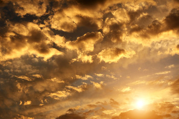 Obraz premium Sunset and storm sky