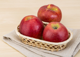 Red apples
