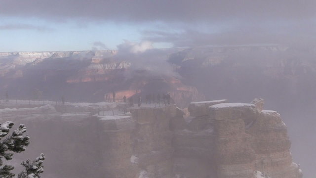 Winter Toursts at Grand Canyon