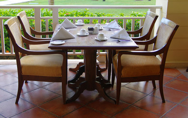Outdoor restaurant