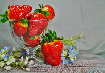 fresh strawberries in a glass dish