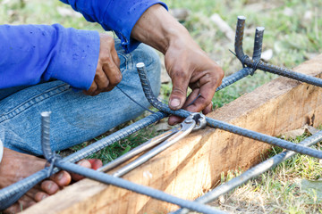 technician bundle wire steel rod for construction job