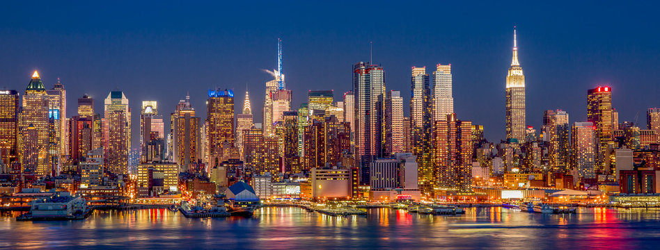 Fototapeta Miasto Nowy Jork linia horyzontu widok przy nocą