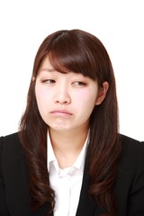 悲しむビジネスウーマン