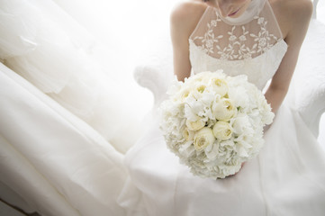 Pure white in the luxurious bouquet