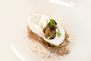 Fried oysters in the shell