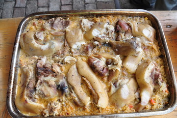 Eisbein mit Sauerkraut