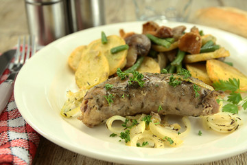 andouillette et poêlée forestière