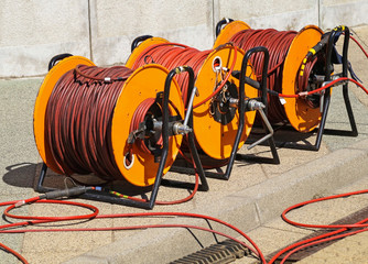Power cable reels