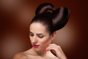Fashion Beauty Girl. Gorgeous Woman Portrait. Stylish Makeup. Ha