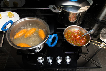 Türkische Buletten gefüllt