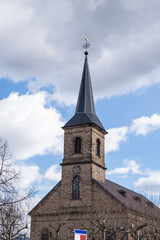 Fototapeta na wymiar Kirche in Dillingen