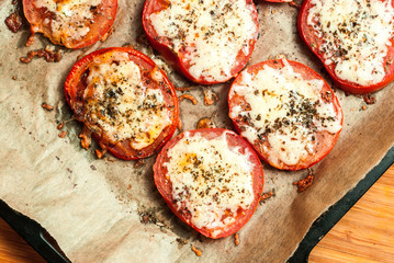 baked tomatoes