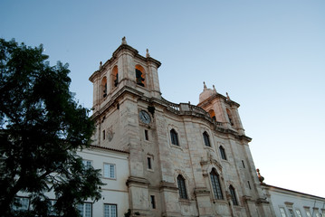 Fototapeta na wymiar View of old portugese city -Estramuz