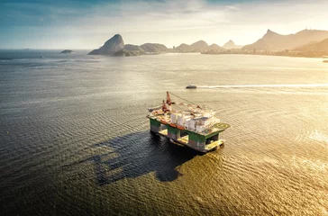 Gordijnen Oil drilling rig against panorama of Rio De Janeiro, Brazil © marchello74