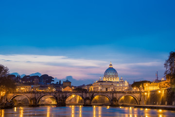 Fototapeta na wymiar Saint Peter cathedral over Tiber river in Rome Italy