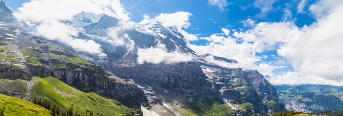 View on the hiking path near Eiger
