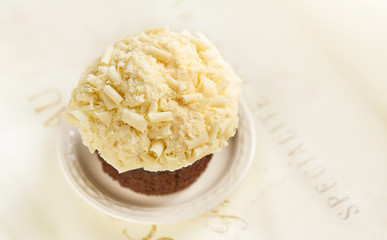 cupcake with white chocolate