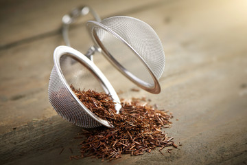 tea strainer with rooibos tea